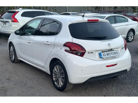 2017 Peugeot 208 1.2 Automatic Low Mileage (8577) €10,995 thumbnail