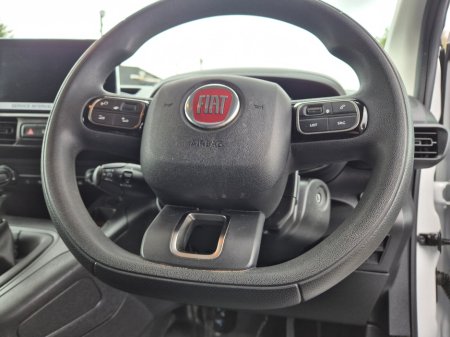 2023 Fiat Doblo - thumbnail 6