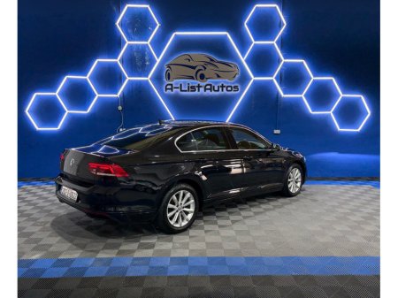2020 Volkswagen Passat - thumbnail 3