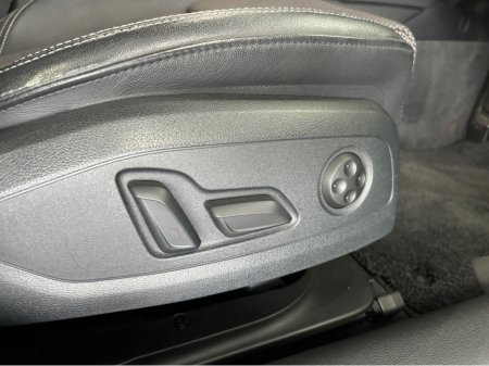 2017 Audi A4 - thumbnail 9