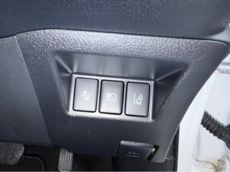 2017 Toyota Yaris Self charge Hybrid - Low Mileage - Fantastic Spec €14,750 thumbnail