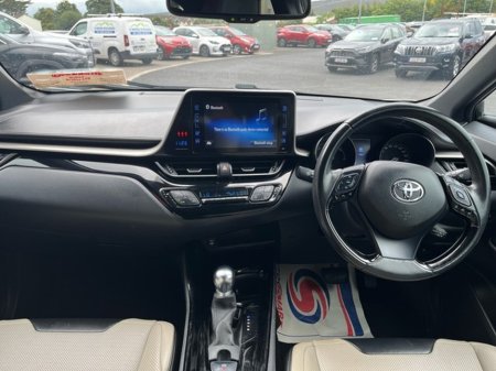 2019 Toyota C-HR sport €18,950 thumbnail