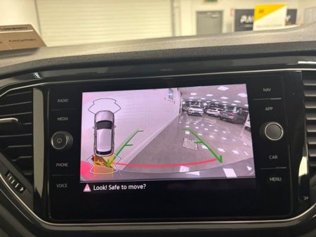 2020 Volkswagen T-Roc 2.0 TDI 150bhp Sport DSG €23,495 thumbnail