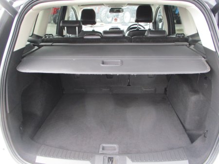 2016 Ford Kuga - thumbnail 10