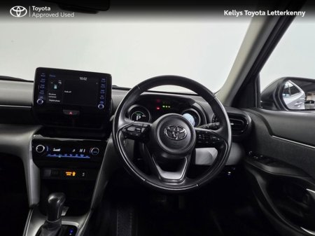 2022 Toyota Yaris Cross YARIS CROSS LUNA - #170 €24,495 thumbnail