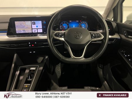 2023 Volkswagen Golf Life 2.0TDI 115bhp 5dr Auto - 231 Reg €29,995 thumbnail