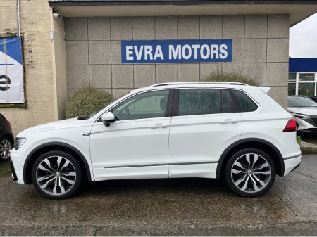 2020 Volkswagen Tiguan R-LINE AUTOMATIC 150HP 1.5 TSI //MASSIVE SPEC//FULL LEATHER//PANORAMIC GLASS ROOF//SAT NAV// €34,950 thumbnail