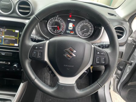 2023 Suzuki Vitara - thumbnail 15