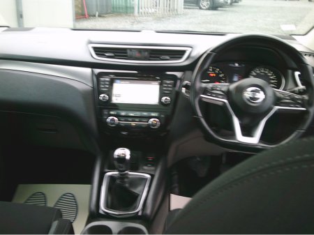 2018 Nissan Qashqai NEW NCT 2028, PREMIUM, 360 CAMERA , PANORAMIC ROOF, SAT./NAV., CRUISE, LOW KMS. HISTORY. €14,799 thumbnail