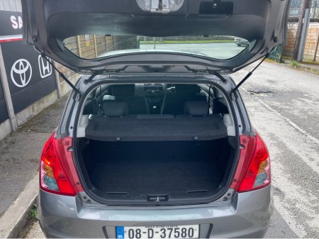 2008 Suzuki Swift - thumbnail 5