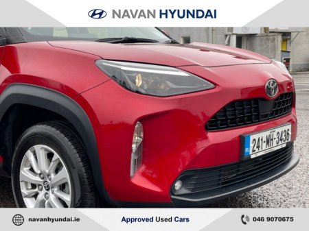 2024 Toyota Yaris Cross 1.5 Hybrid Luna thumbnail