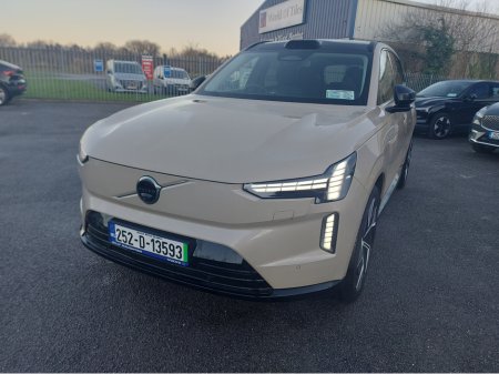2025 Volvo EX90 TWIN MOTOR PERFORMANCE AWD ULTRA €97,950 thumbnail