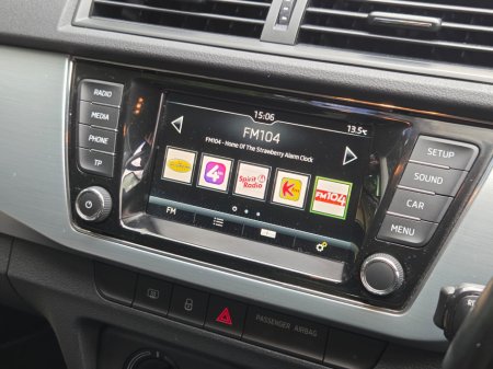 2017 Skoda Fabia - thumbnail 2