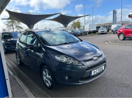 2011 Ford Fiesta - thumbnail 7