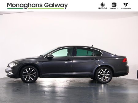 2020 Volkswagen Passat - thumbnail 7