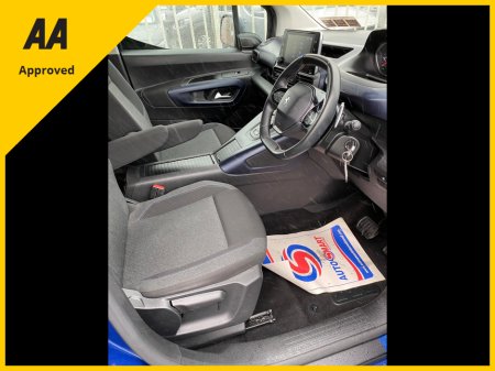 2023 Peugeot Rifter Allure Horizon L2 Wheelchair Accessible Taxi €42,950 thumbnail