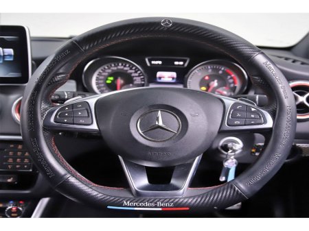 2016 Mercedes-Benz CLA Class 1.6 CLA180 AMG LINE SHOOTING BRAKE *LEATHER MEMO SEATS* €19,890 thumbnail