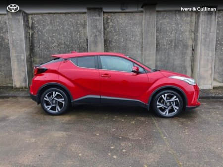 2023 Toyota C-HR C-HR HYBRID SPORT €30,990 thumbnail