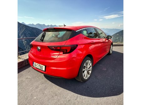 2016 Vauxhall Astra - thumbnail 14