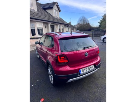 2015 Volkswagen Polo CROSS 1.2 TSI 90HP MANUAL 5SPEED 5DR €11,950 thumbnail