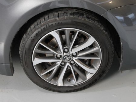 2017 Toyota Avensis 1.6D SOL Navi 4DR €10,499 thumbnail