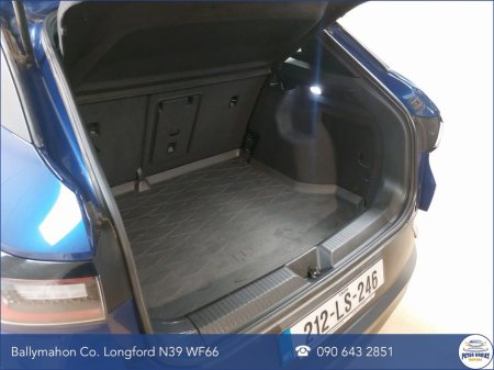 2021 Volkswagen ID.4 LIFE 77kWh 204HP €20,950 thumbnail