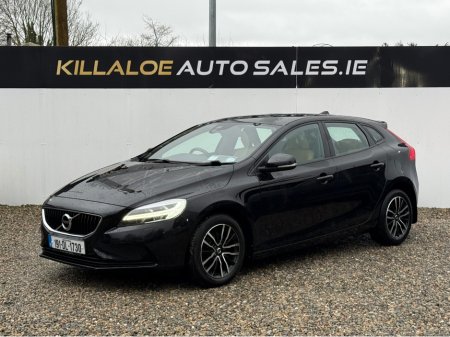 2019 Volvo V40 2.0D D3 MOMENTUM ED 5DR €13,950 thumbnail
