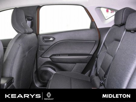 2020 Renault Captur TCe 100 Iconic. Low Kms €16,990 thumbnail