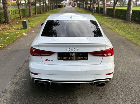 2018 Audi RS3 - thumbnail 11