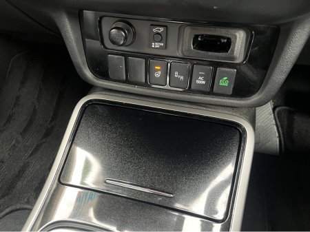 2020 Mitsubishi Outlander G 4WD AUTOMATIC PHEV 2.4 PETROL //HIGH SPEC//HALF LEATHER ELECTRIC HEATED SEATS//HEATED STEERING WHEEL//REVERSE CAMERA//KEYLESS ENTRY// €24,950 thumbnail