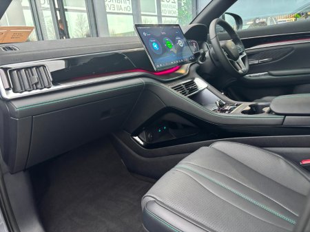 2025 BYD Seal U - thumbnail 6