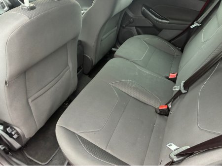 2017 Ford Focus 5DR 1.5 TD 95PS 6SPEED 4DR €14,900 thumbnail