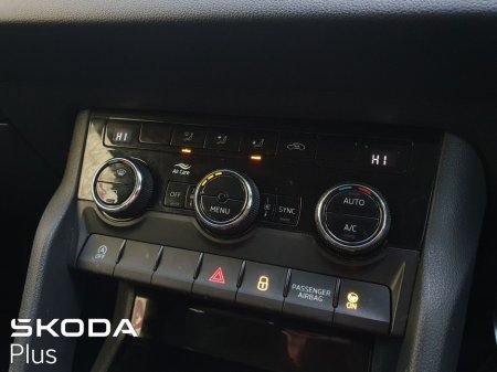 2021 Skoda Karoq Style 2.0TDi 115HP - 2 Year Warranty (From €103 per week) €27,995 thumbnail