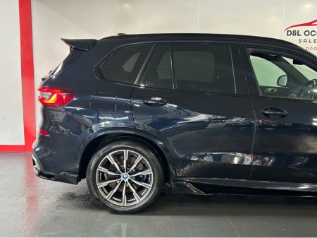 2022 BMW X5 XDRIVE45E M SPORT AUTO €59,950 thumbnail