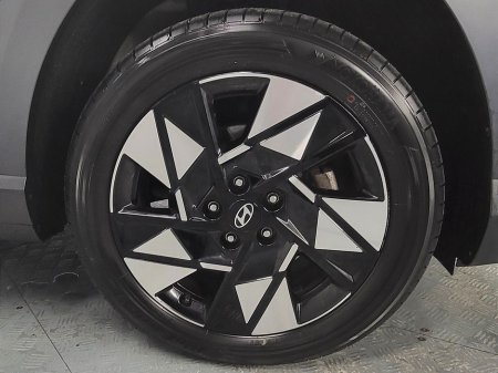 2024 Hyundai Kona 1.6 HYBRID Elegance Auto From €109 per week €29,975 thumbnail