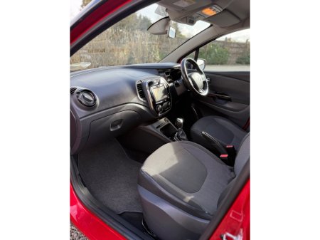 2019 Renault Captur - thumbnail 15