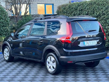 2024 Dacia Jogger ESSENTIAL 7-SEATER 1.0 TCE // PARKING SENSORS // AIR CONDITIONING // CRUISE CONTROL €19,900 thumbnail