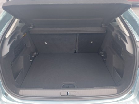 2021 Citroen C4 FEEL PACK BLUEHDI 110 4DR €22,950 thumbnail