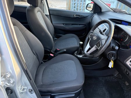 2011 Hyundai i20 1.2 Deluxe €4,995 thumbnail