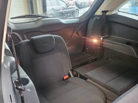 2015 Ford Grand C-Max - thumbnail 7