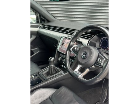 2019 Volkswagen Passat - thumbnail 14