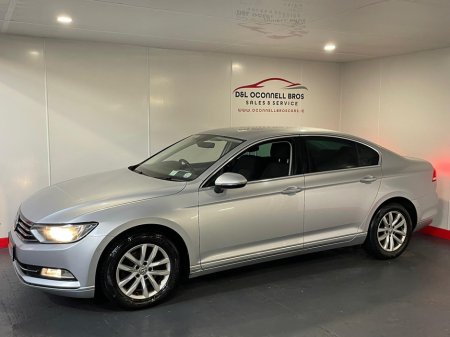 2017 Volkswagen Passat CL 1.6 TDI D7F 120HP 4DR AUTO €13,950 thumbnail