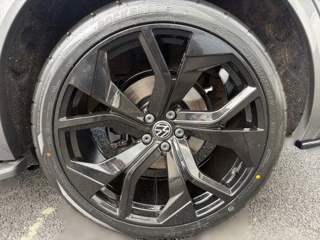 2019 Volkswagen Touareg - thumbnail 11