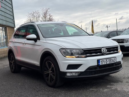 2017 Volkswagen Tiguan - thumbnail 4