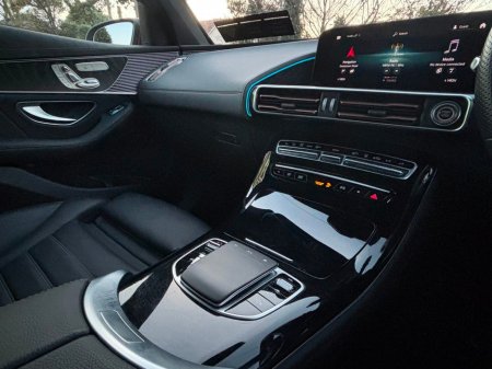 2023 Mercedes-Benz EQC PREMIUM PLUS 400 AMG LINE 4 MATIC SUNROOF €42,995 thumbnail