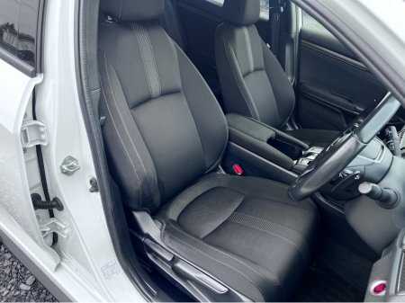 2018 Honda Civic 2018 Honda Civic 1.5 Turbo Sport  Automatic €18,950 thumbnail