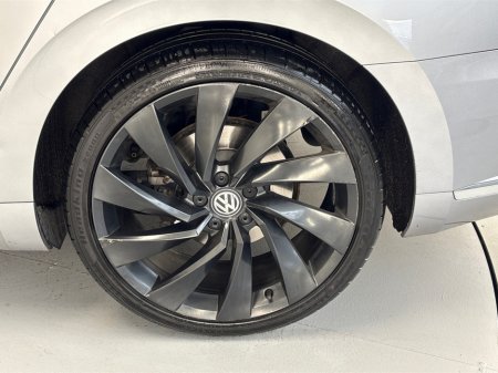 2020 Volkswagen Arteon 2.0 TSI R-LINE 190BHP**NEW NCT**PANORAMIC SUNROOF**BLACK LEATHER INTERIOR**FRONT HEATED SEATS**REVERSE CAMERA**PARKING SENSORS**KEYLESS START**DUAL CLIMATE CONTROL**APPLE CARPLAY**FINANCE AVAILABLE** €32,995 thumbnail