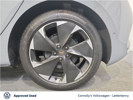 2025 Cupra Born e-Boost 59kWh 231hp *Vapor Grey* €30,950 thumbnail