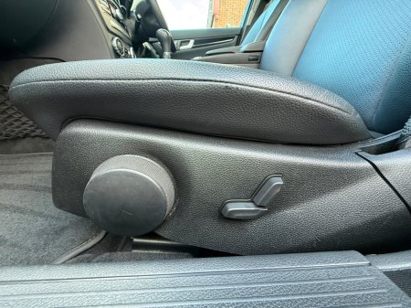 2014 Mercedes-Benz C Class - thumbnail 20