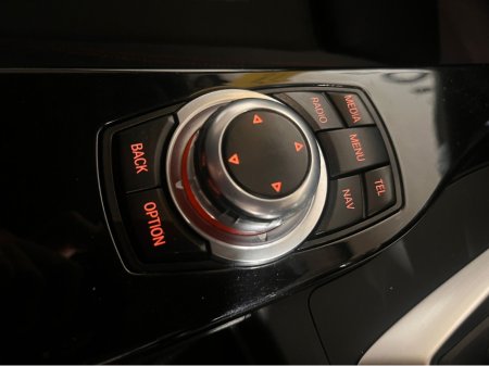 2016 BMW 3 Series - thumbnail 17